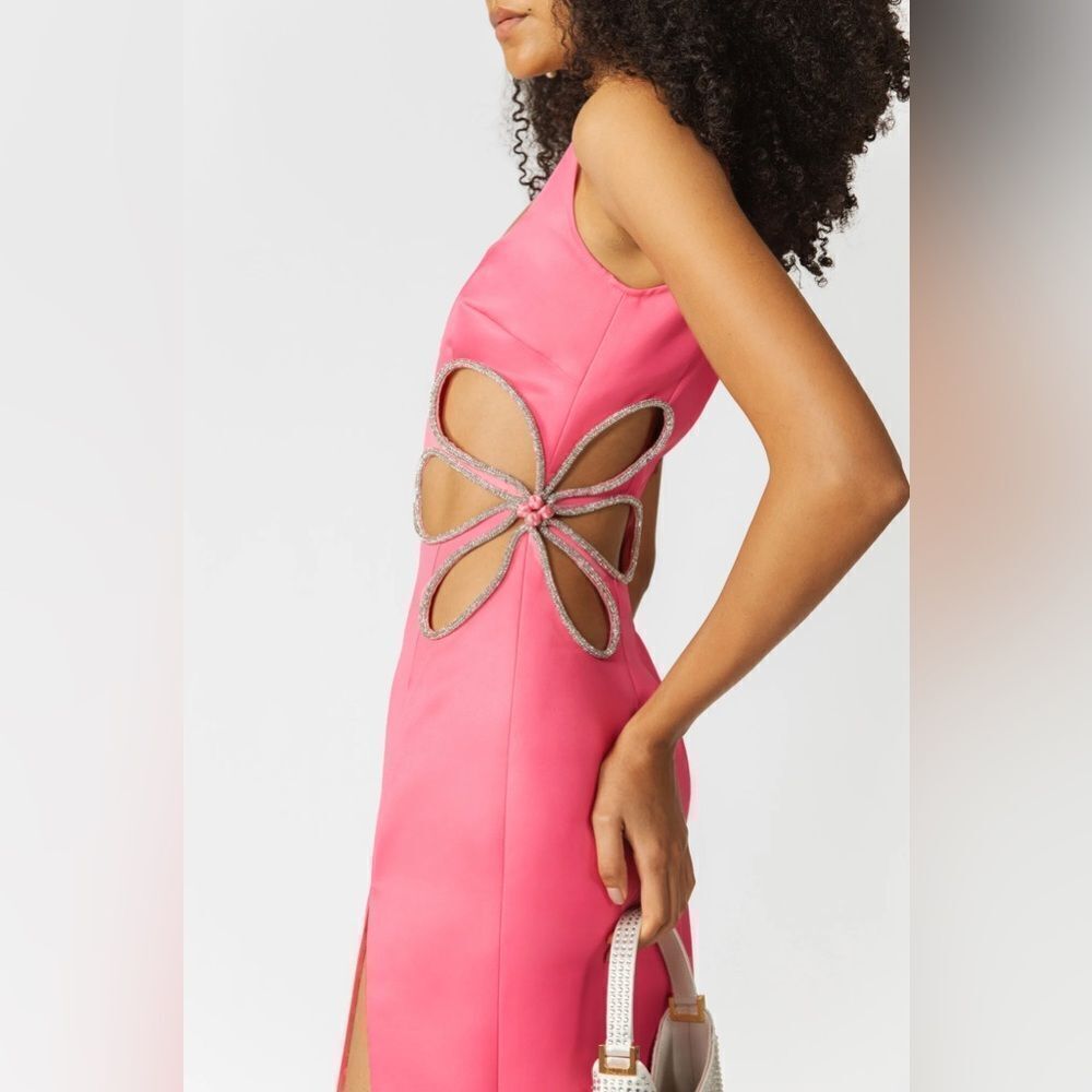 Sleek Pink Cutout Midi Dress with Embellished Floral Waist